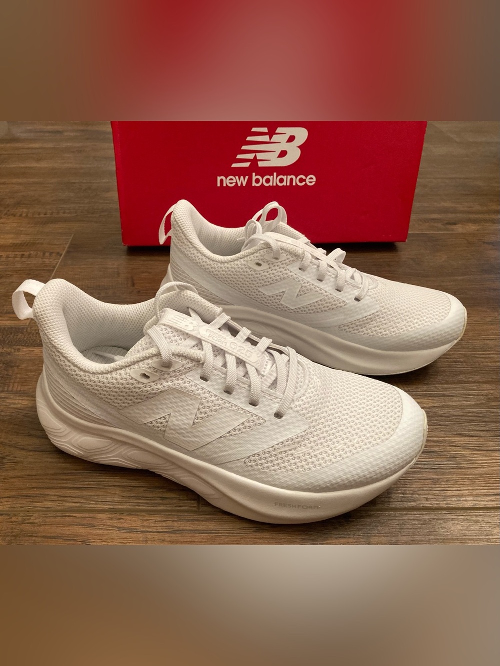 NIB New Balance Fresh Foam 625 GK625WW Sneakers